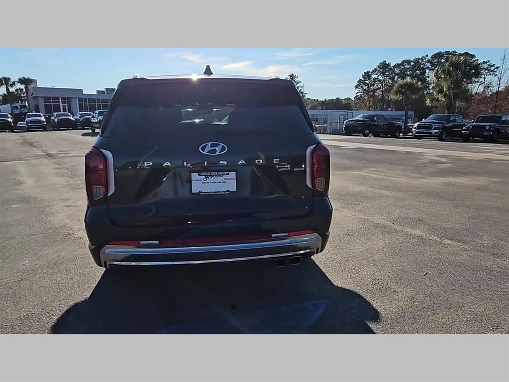 Used 2024 Hyundai Palisade Calligraphy image 35