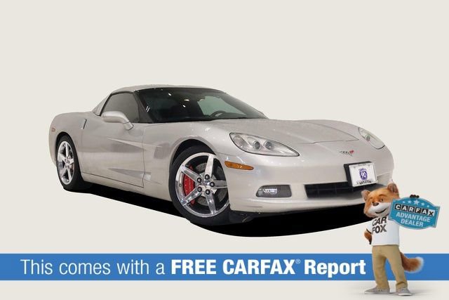 Used 2008 Chevrolet Corvette Coupe w/ Preferred Equipment Group image 2