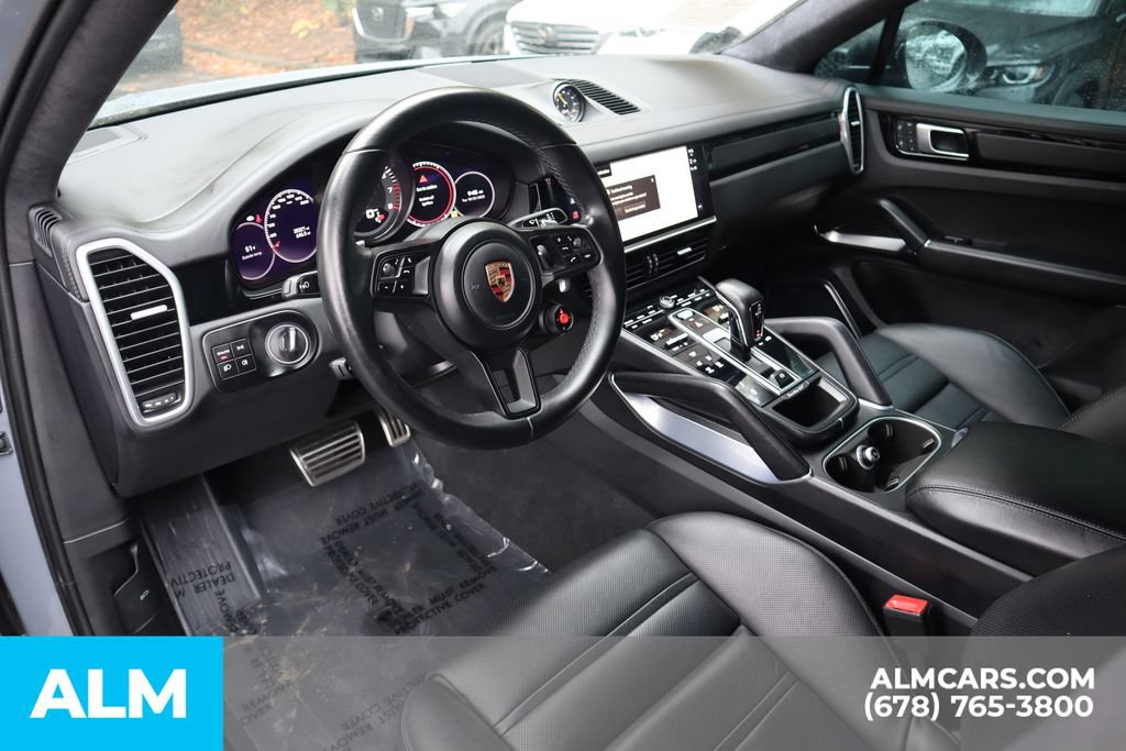 Used 2022 Porsche Cayenne Turbo GT AWD/4WD image 10
