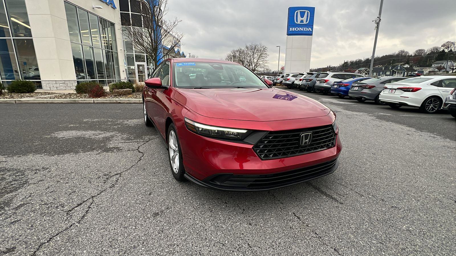 Used 2023 Honda Accord LX image 2