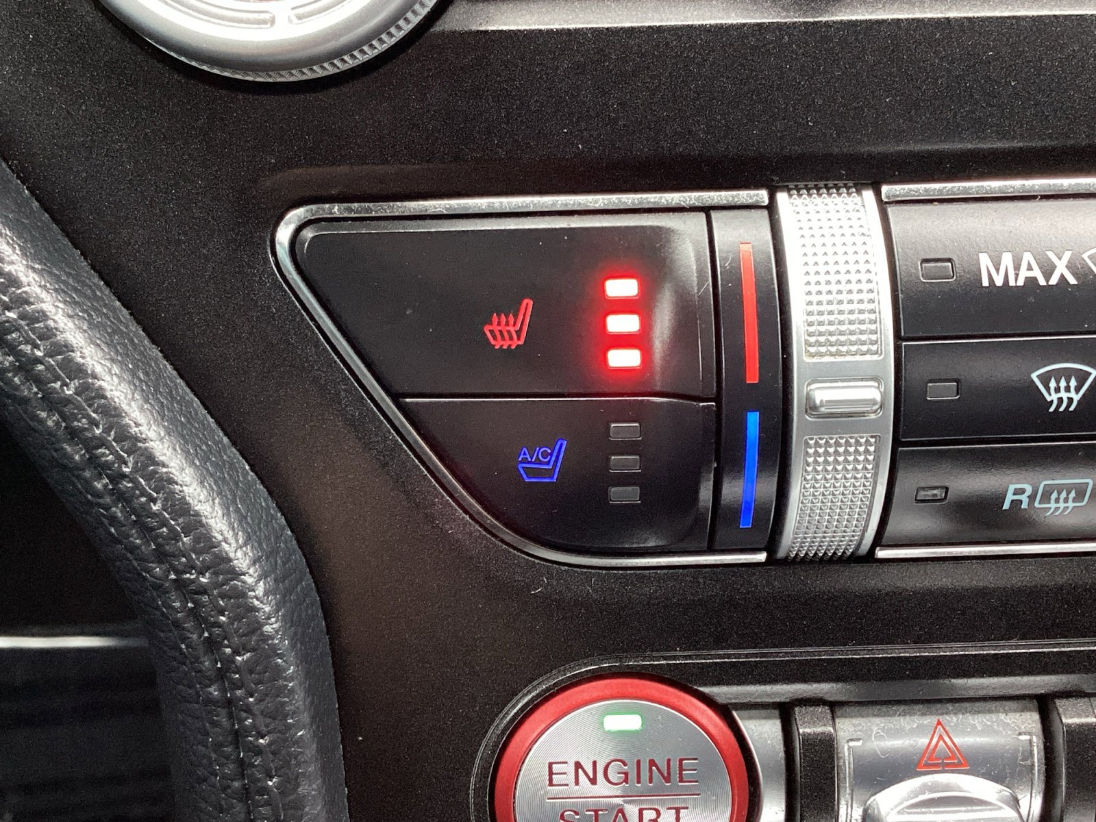 Used 2023 Ford Mustang Premium image 6