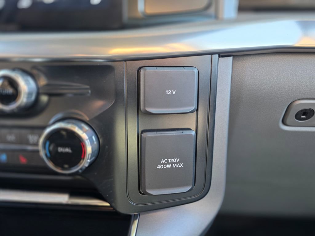 Used 2025 Ford F150 Lariat w/ Equipment Group 501A Mid AWD/4WD image 29