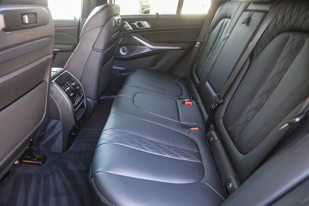 Used 2026 BMW X5 M60i AWD/4WD image 15