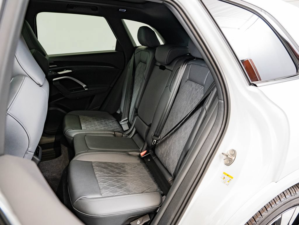New 2026 Audi SQ5 Premium Plus AWD/4WD image 40