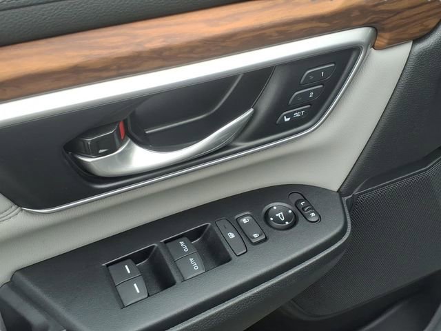 Used 2021 Honda CR-V Touring image 17