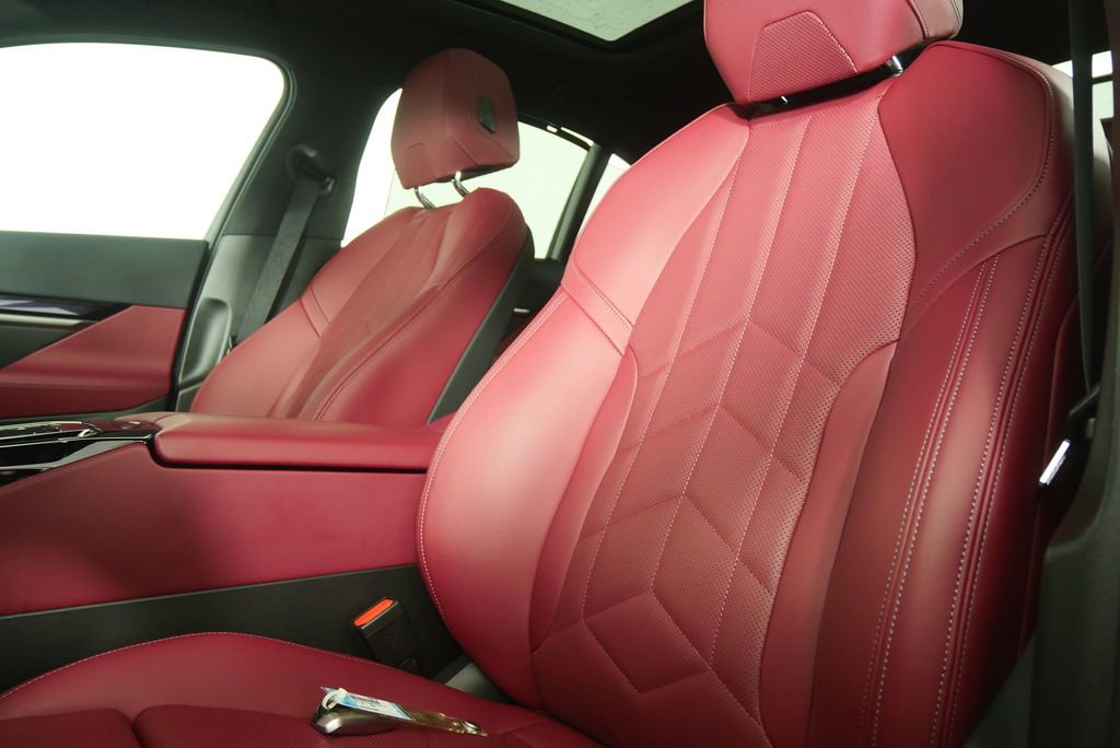 Certified 2025 BMW 540i xDrive 540i xDrive image 11