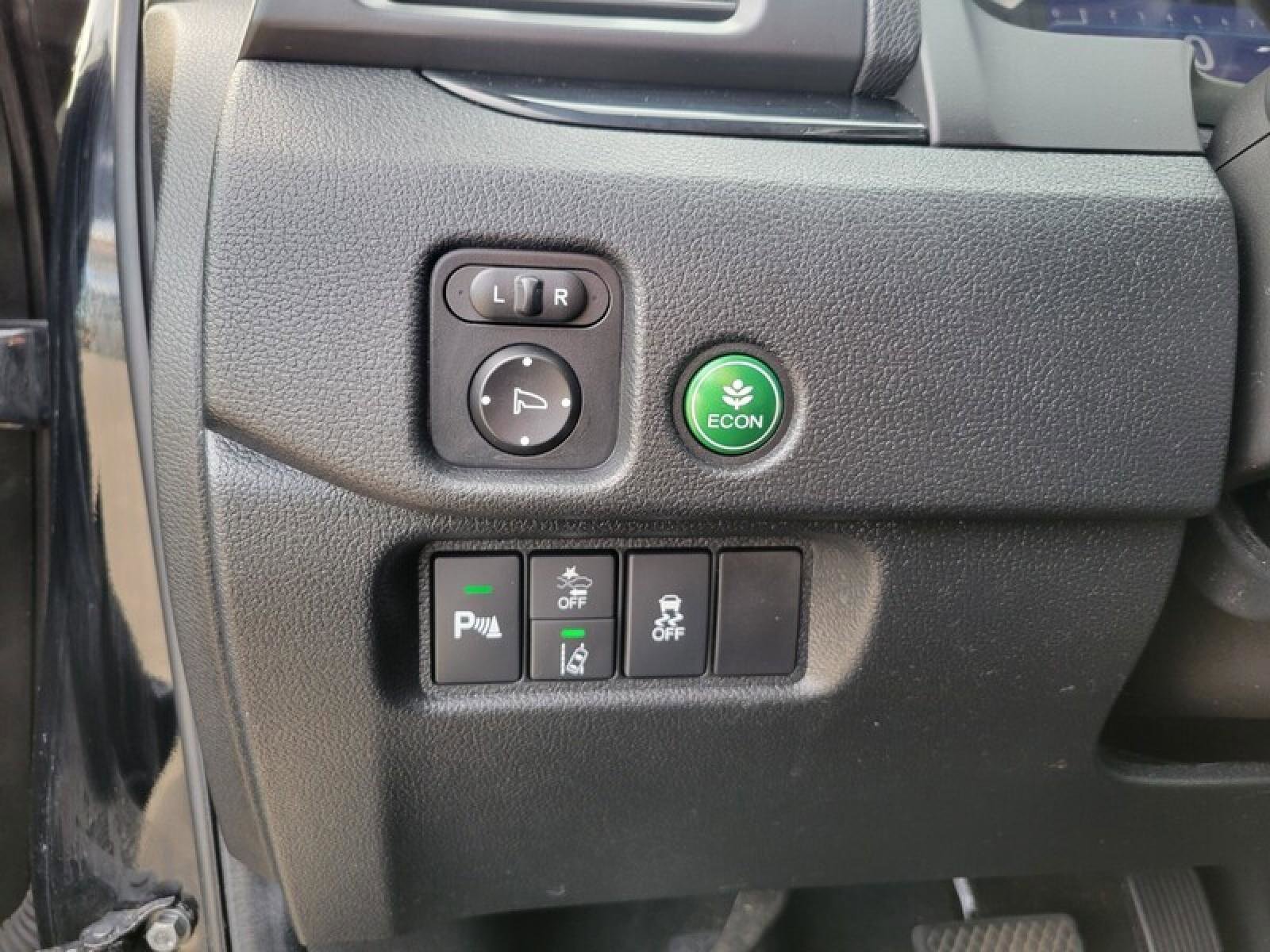 Used 2021 Honda Pilot Touring image 14