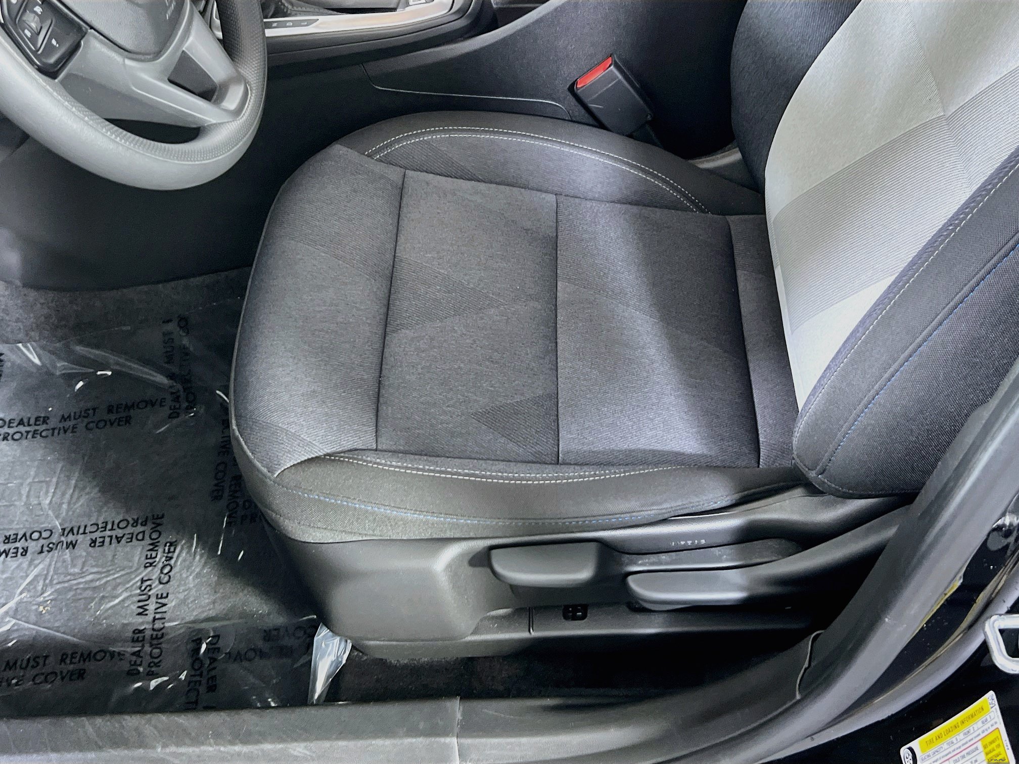 Used 2025 Chevrolet Trax LS w/ LS Convenience Package FWD image 18