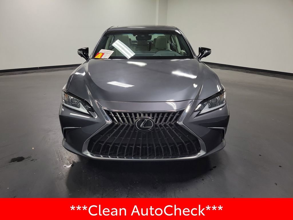 Used 2024 Lexus ES 300h w/ Technology Package FWD image 3