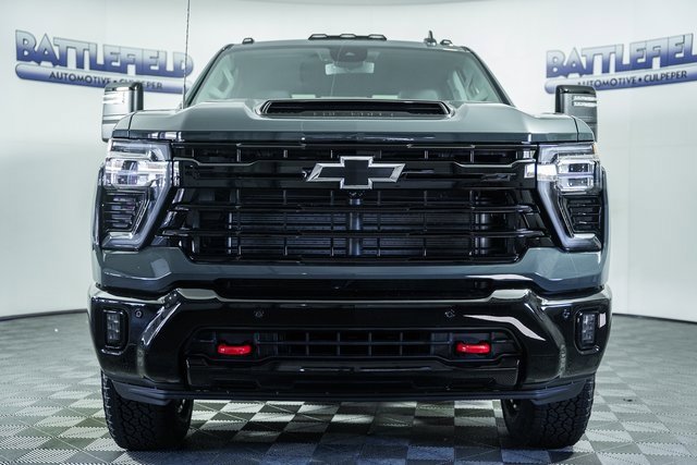 New 2026 Chevrolet Silverado 2500 LT image 2