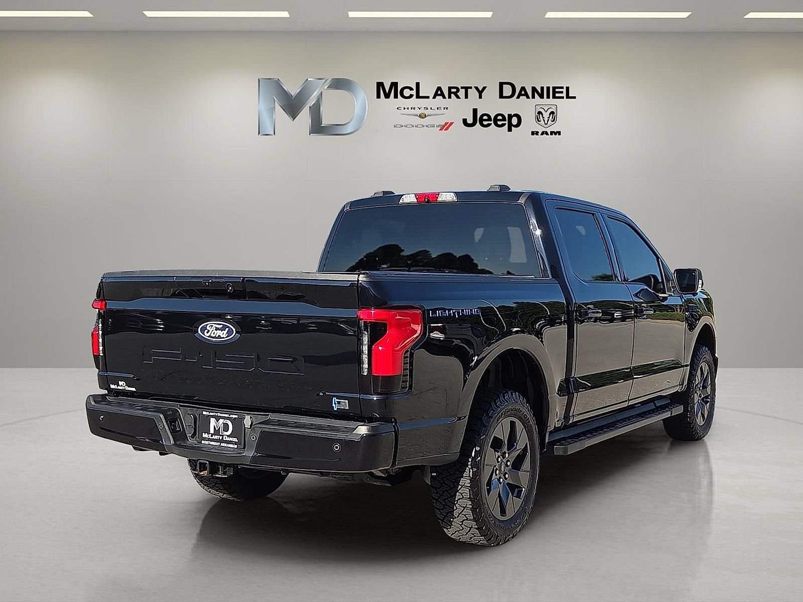 Used 2024 Ford F150 Lightning Flash w/ Max Trailer Tow Package AWD/4WD image 5