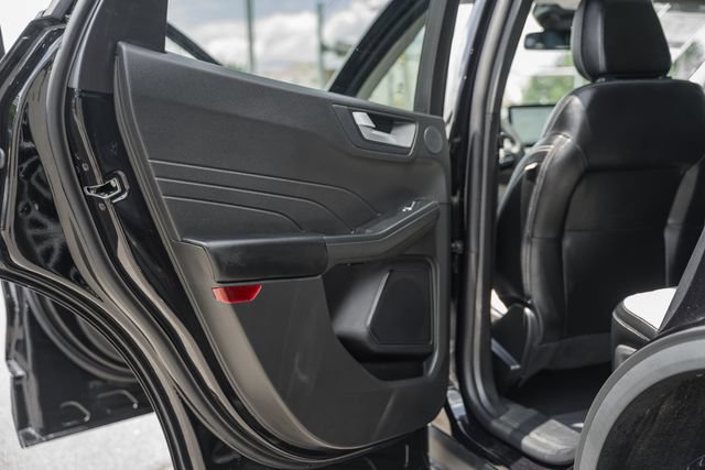 Used 2023 Ford Escape SE w/ PHEV Premium Package FWD image 37
