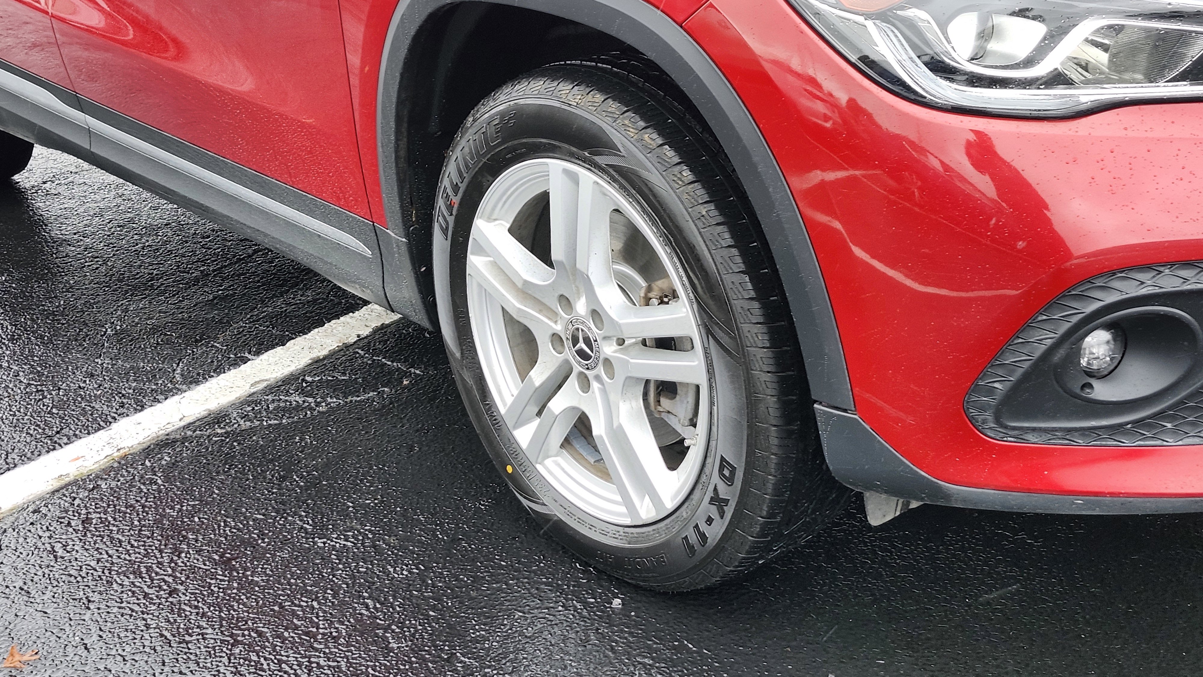 Used 2021 Mercedes-Benz GLA 250 4MATIC w/ Premium Package image 7