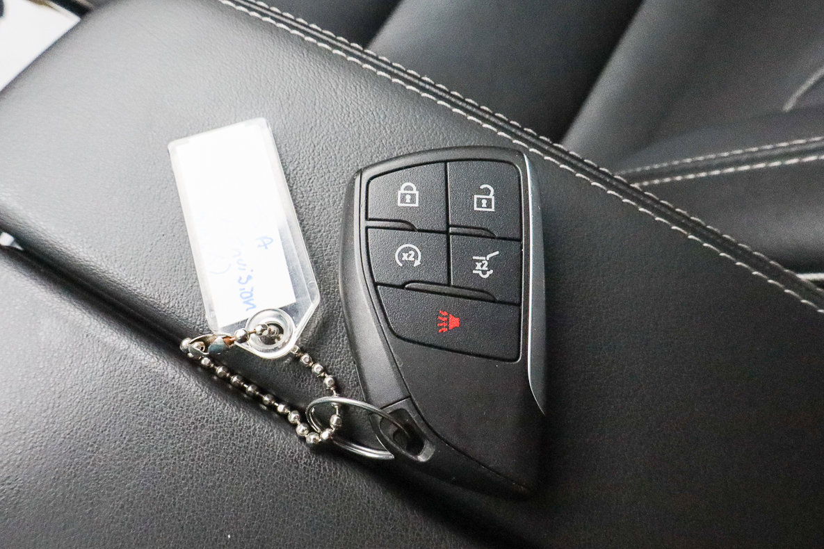 Used 2021 Buick Envision Essence w/ Technology Package I image 33