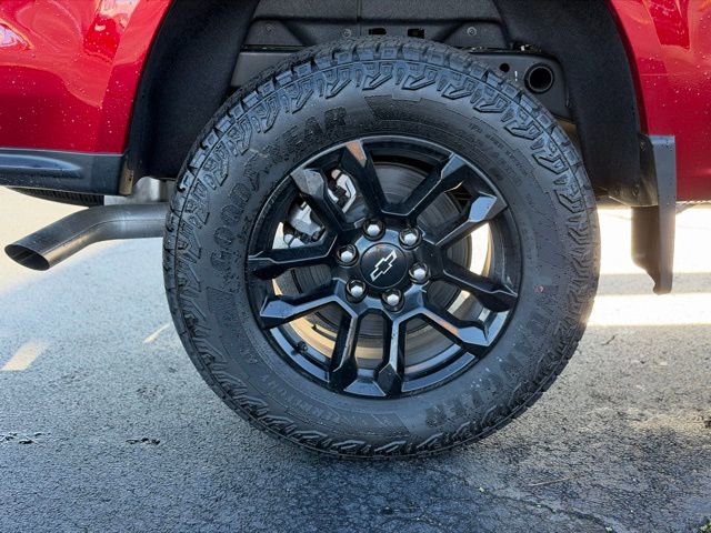 New 2025 Chevrolet Colorado Z71 w/ Midnight Edition image 14