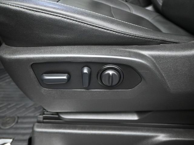 Used 2022 Chevrolet Silverado 1500 LT Trail Boss w/ LT Trail Boss Premium Package image 10