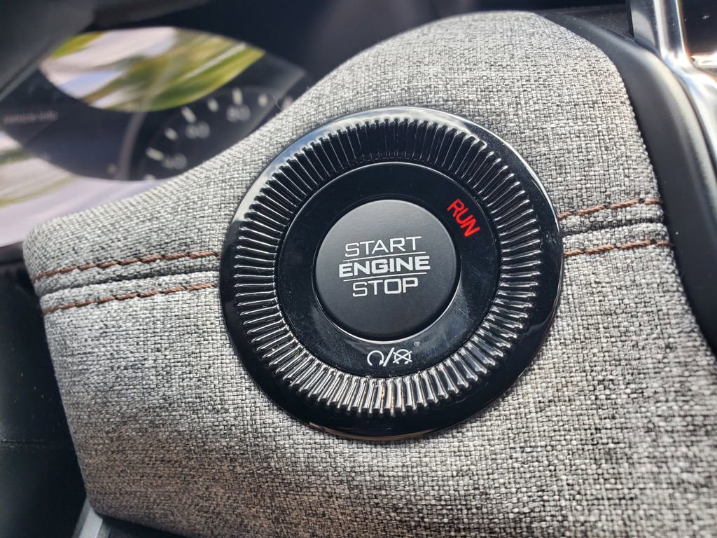 Used 2023 Jeep Compass Latitude image 26