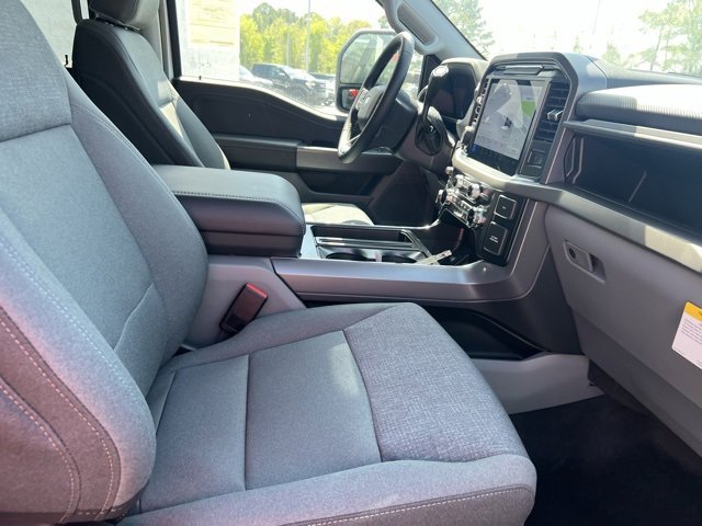 New 2025 Ford F150 XLT w/ Equipment Group 302A MID image 6