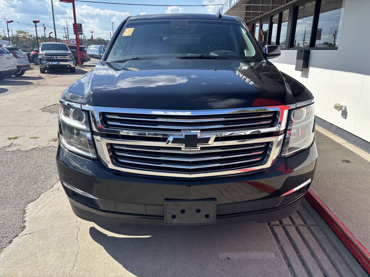 Used 2015 Chevrolet Tahoe LTZ AWD/4WD image 2
