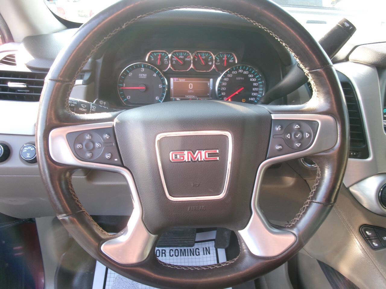 Used 2019 GMC Yukon XL SLT w/ Premium Edition image 20