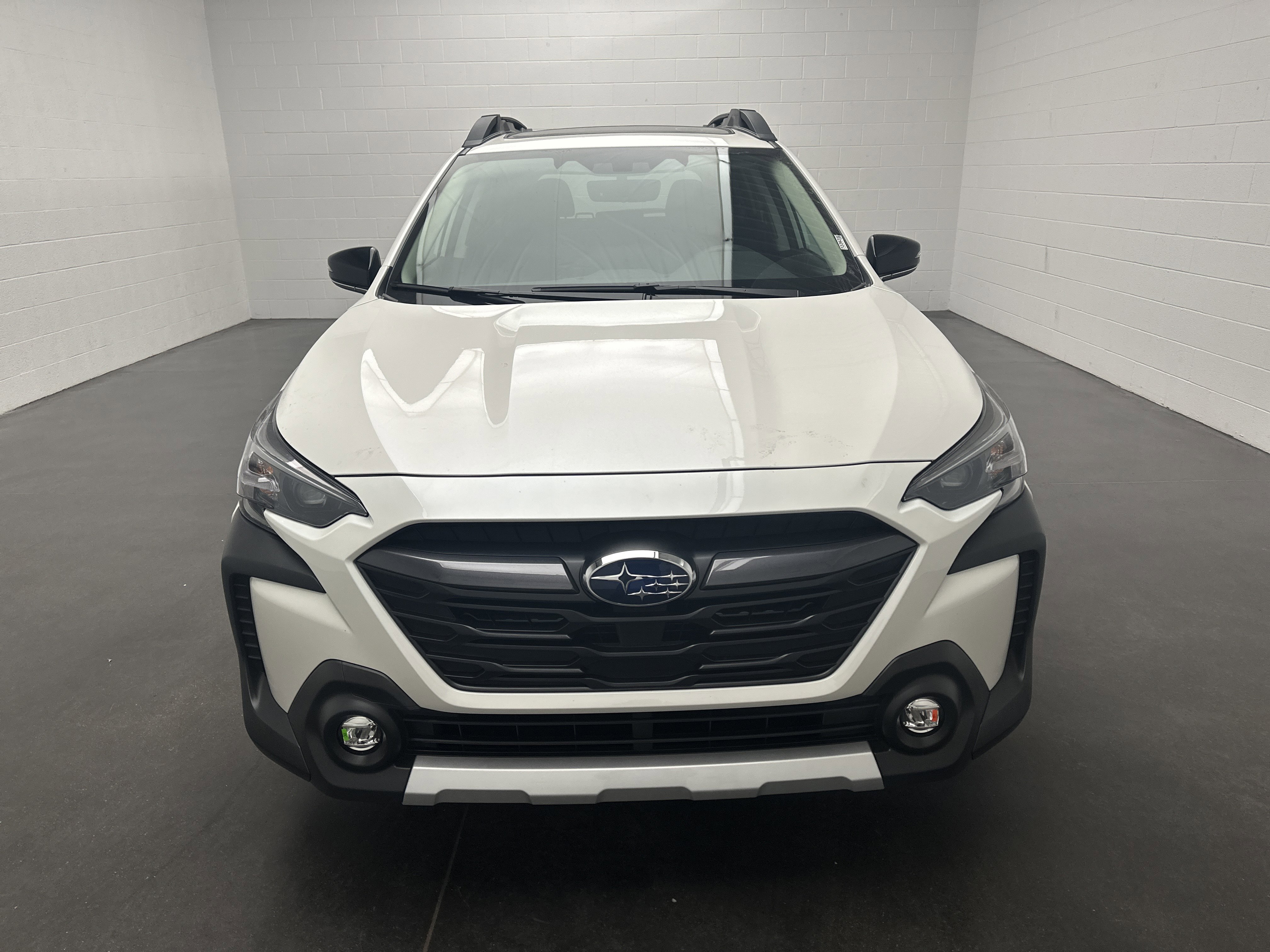 New 2025 Subaru Outback Limited image 3