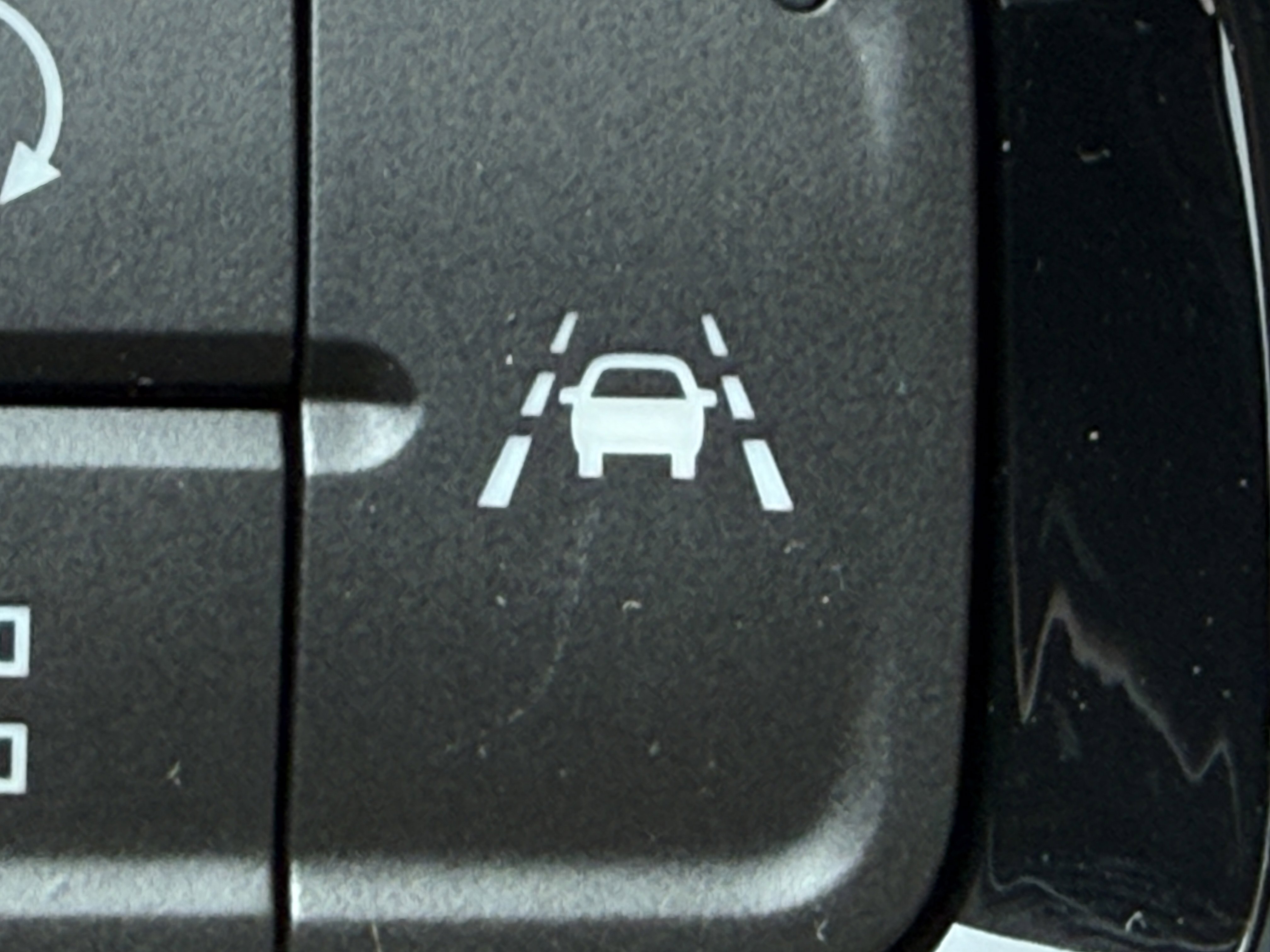 New 2026 GMC Yukon Denali image 39