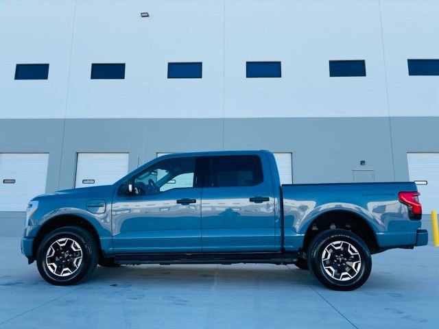 Used 2023 Ford F150 Lightning XLT image 3