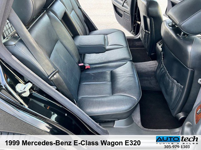 Used 1999 Mercedes-Benz E 320 Wagon image 24