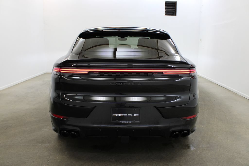 Certified 2026 Porsche Cayenne GTS AWD/4WD image 6
