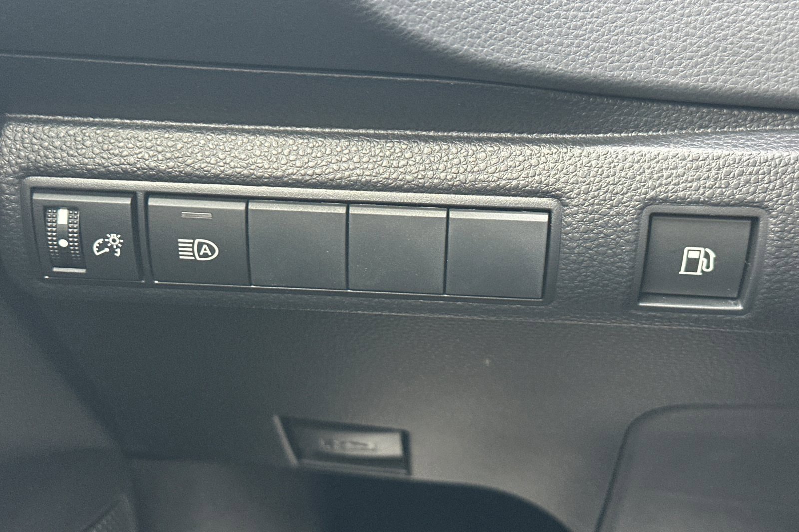 New 2026 Toyota Corolla XLE image 29