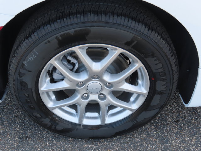 New 2027 Chrysler Pacifica LX FWD image 13