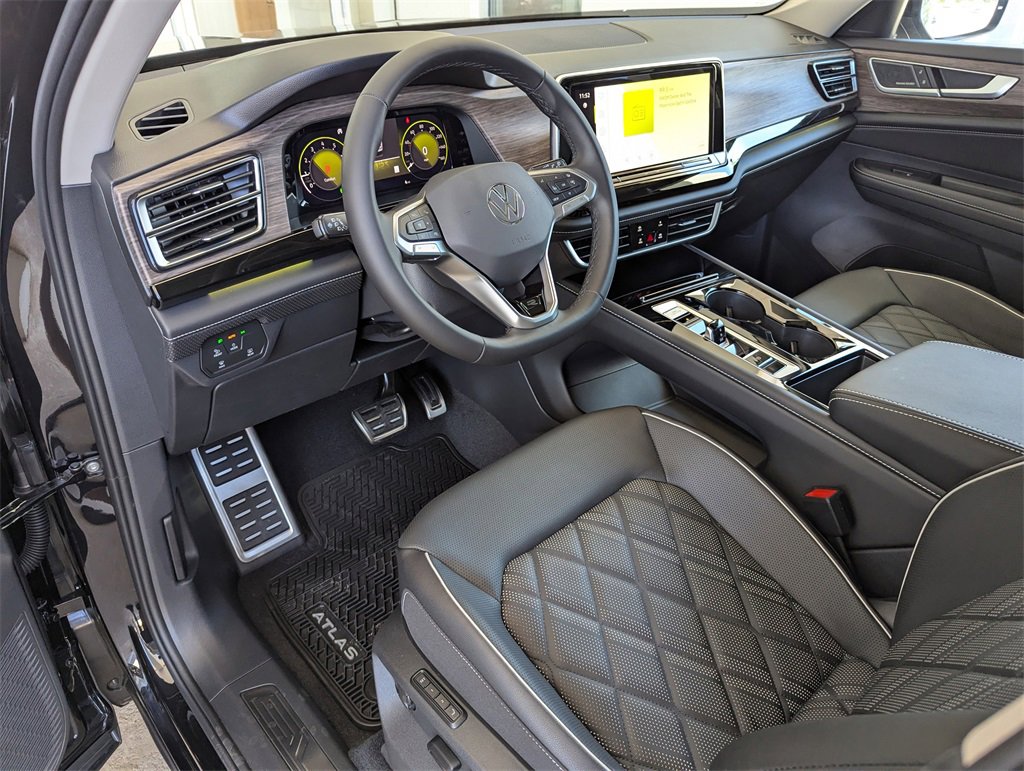 New 2026 Volkswagen Atlas SEL Premium R-Line image 11
