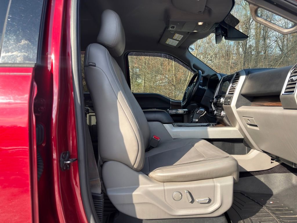 Used 2016 Ford F150 Lariat w/ Equipment Group 502A Luxury image 29