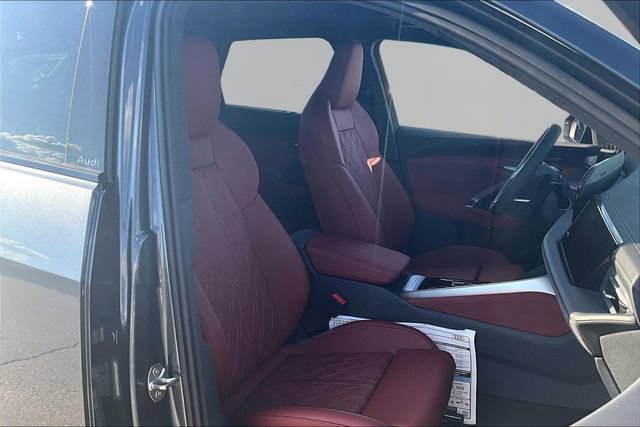 New 2026 Audi SQ5 Prestige AWD/4WD image 7
