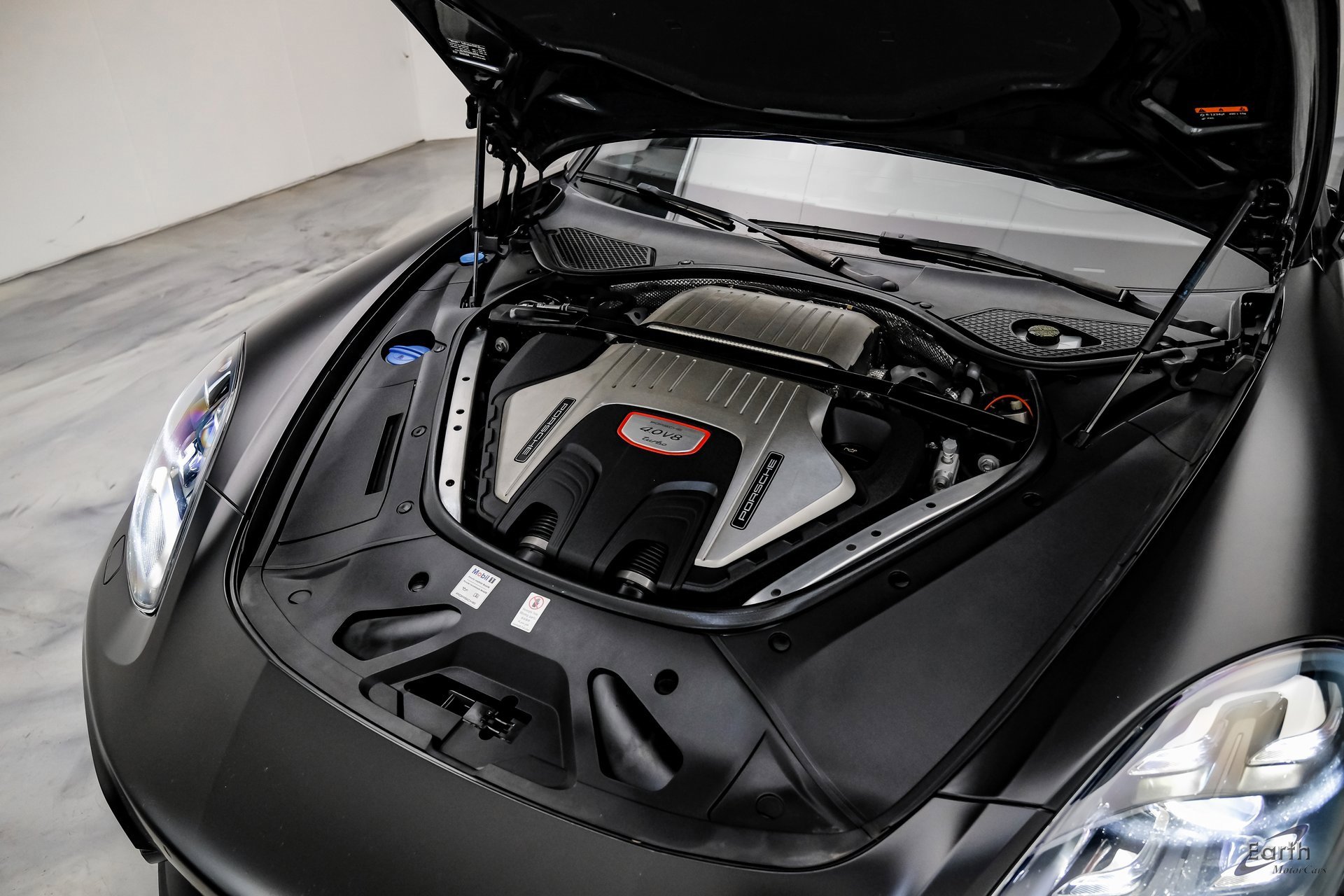 Used 2018 Porsche Panamera Turbo Sport Turismo image 90