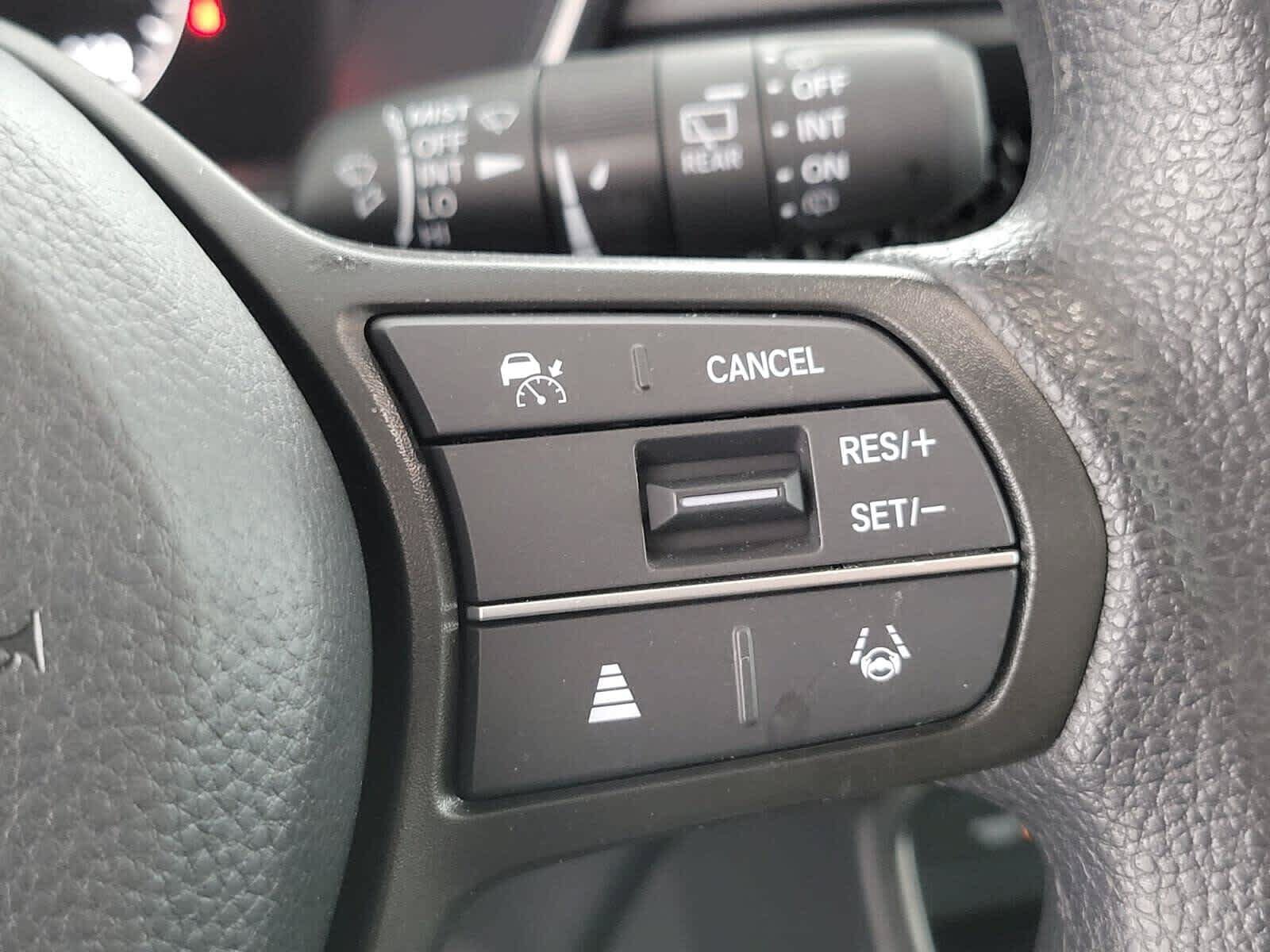 Used 2025 Honda CR-V EX image 30