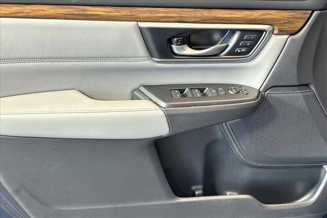 Used 2018 Honda CR-V Touring image 17