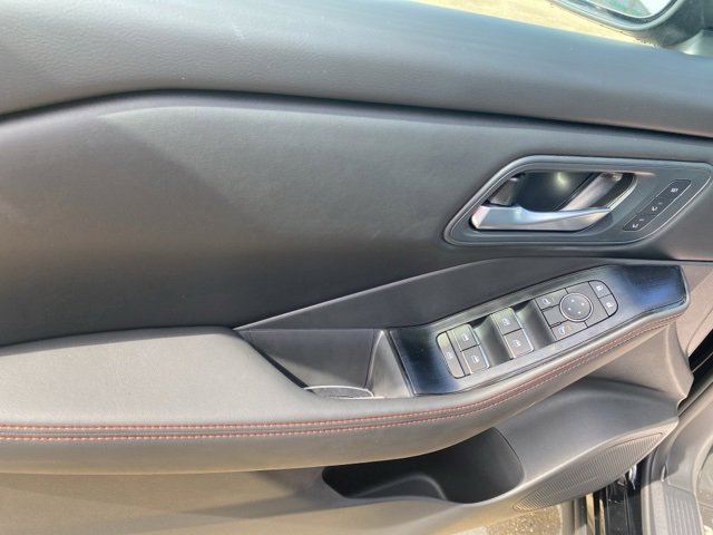 New 2026 Nissan Rogue SV image 17