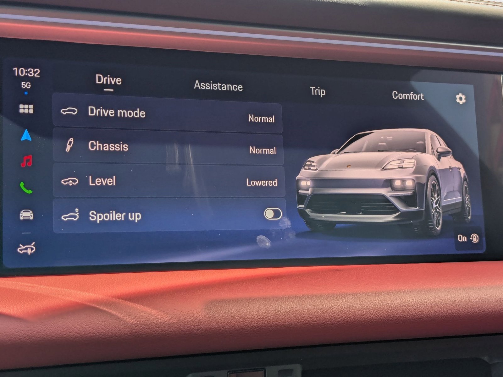New 2025 Porsche Macan Electric image 18