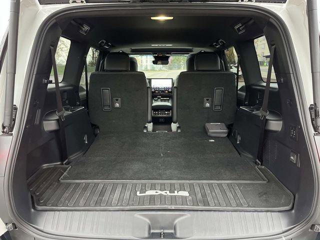 Certified 2024 Lexus GX 550 550 Luxury w/ Accessory Package (Z1) image 23