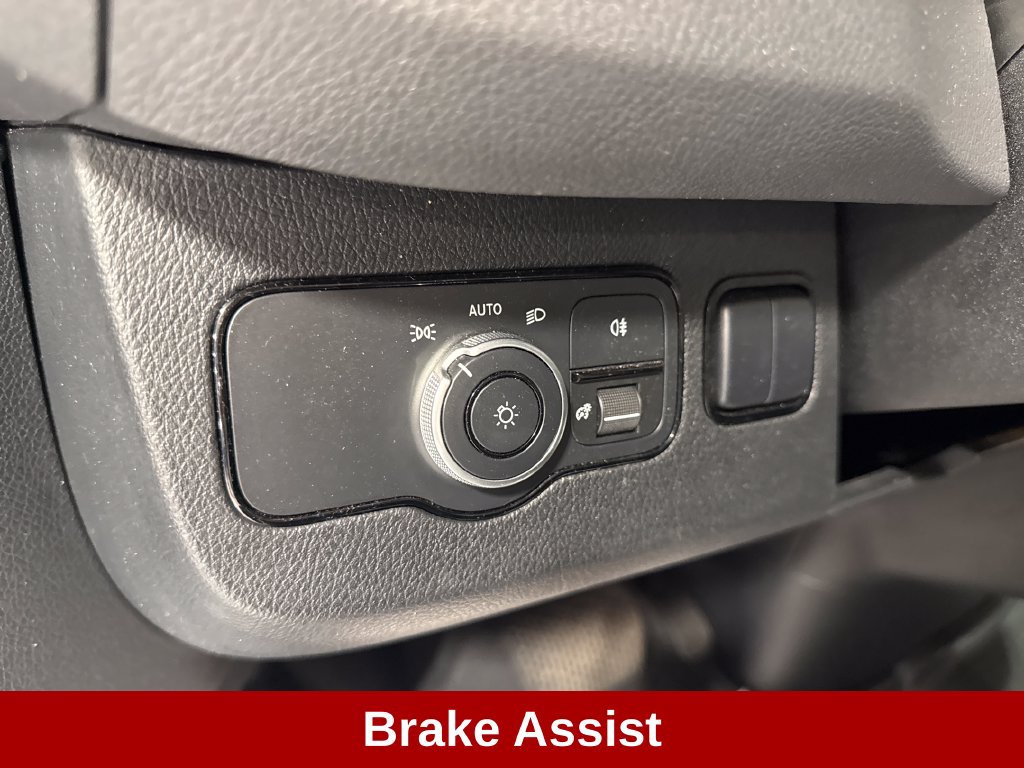 Used 2024 Mercedes-Benz Sprinter 2500 image 9