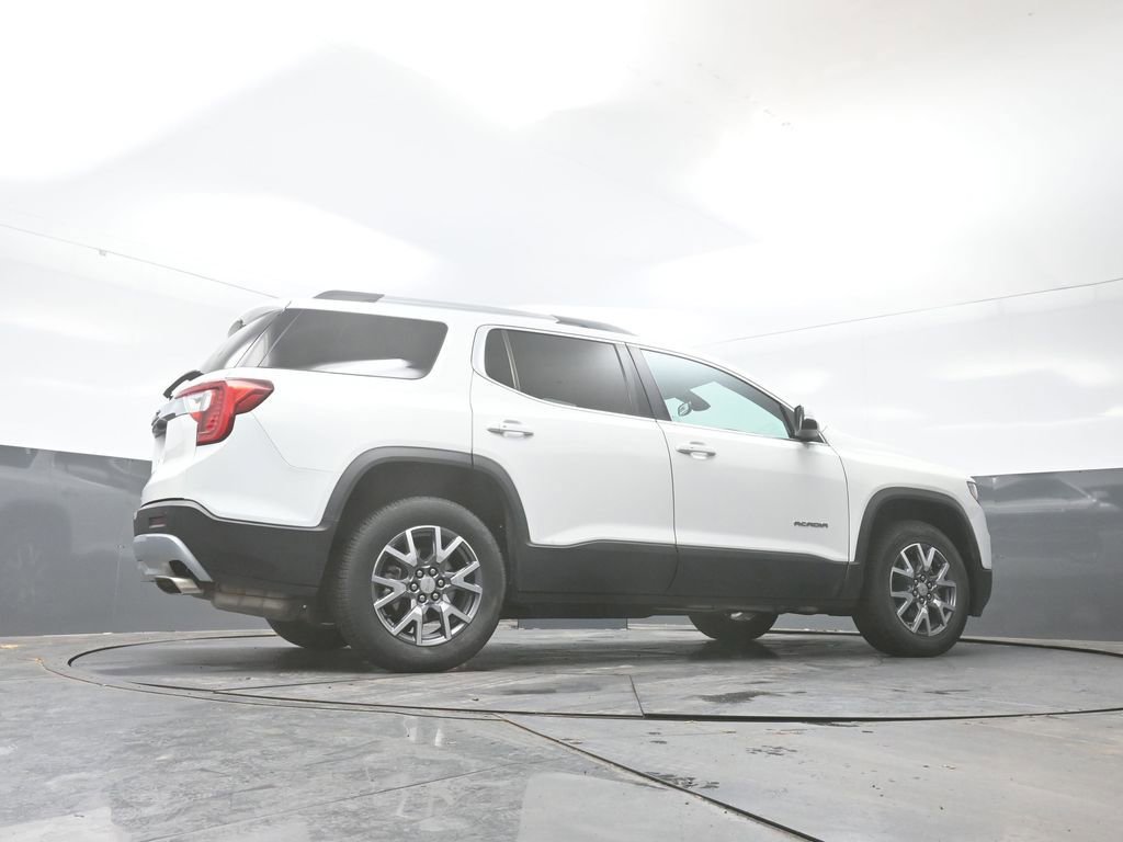 Used 2023 GMC Acadia SLT image 24
