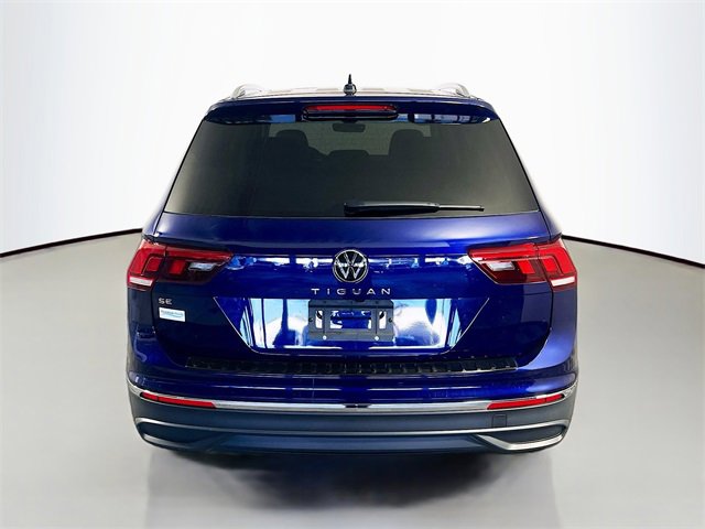Used 2024 Volkswagen Tiguan SE image 6