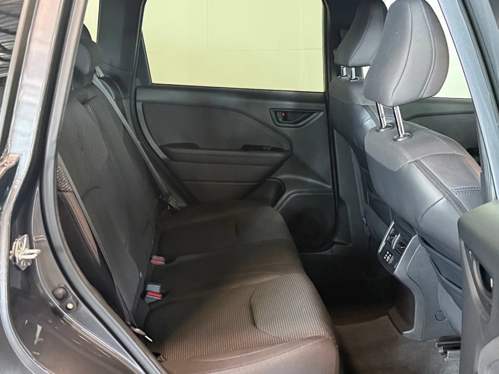 Used 2026 Subaru Forester Premium AWD/4WD image 7