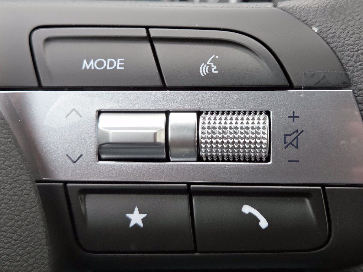 New 2027 Hyundai Santa Cruz SE AWD/4WD image 31