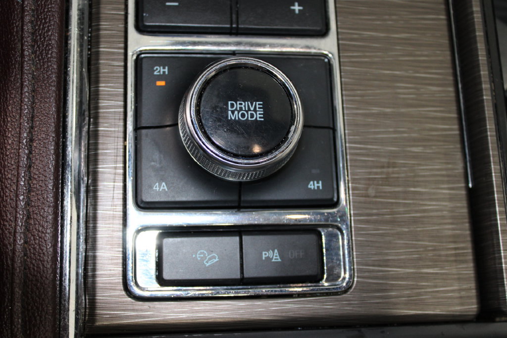 Used 2022 Ford Expedition Limited AWD/4WD image 44