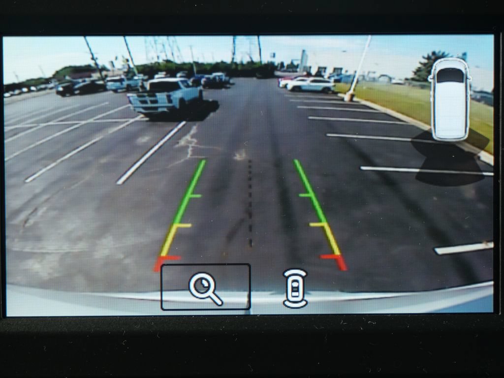 Used 2025 Ford Transit 250 148 Medium Roof RWD image 17