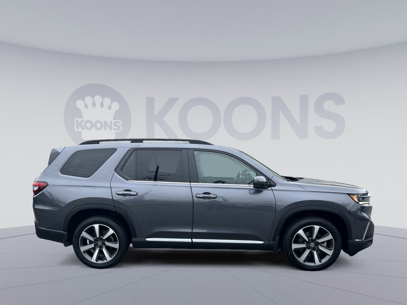 Used 2023 Honda Pilot Elite image 8