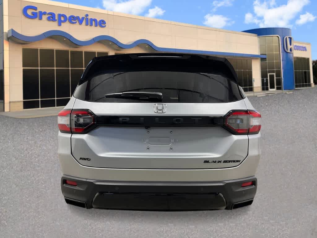 New 2026 Honda Pilot Black Edition image 4
