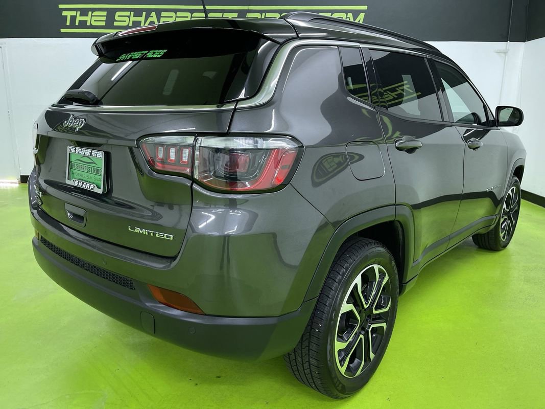 Used 2024 Jeep Compass Limited image 10